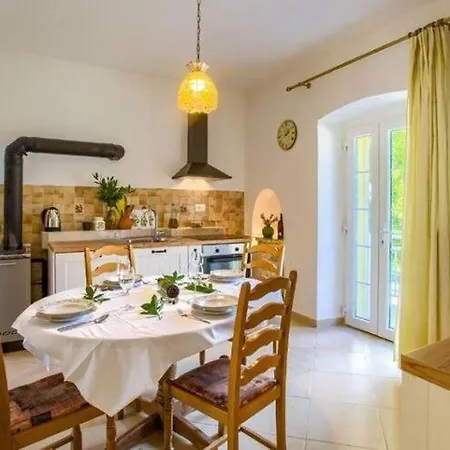 Magda Hotel 4*